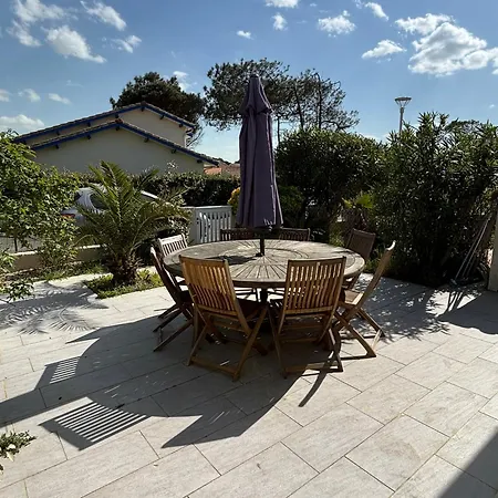 Maison En Duplex Au Pied Des Dunes A - Calme Et Confort, Parking Et Terrasse - Fr-1-319-183